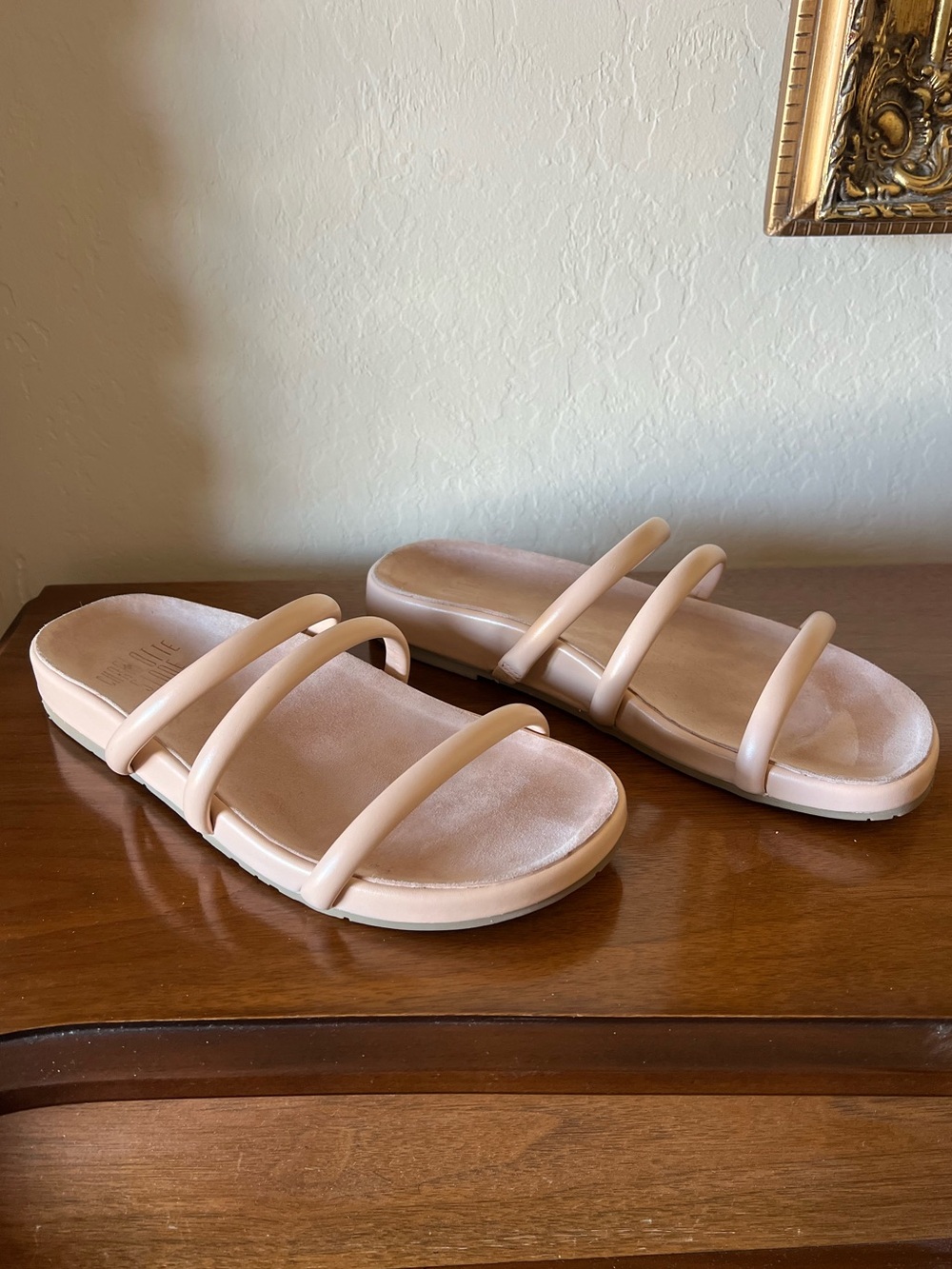 Charlotte Stone Peach/Peche Dolly Sandal Size 11 - Picture 6 of 10